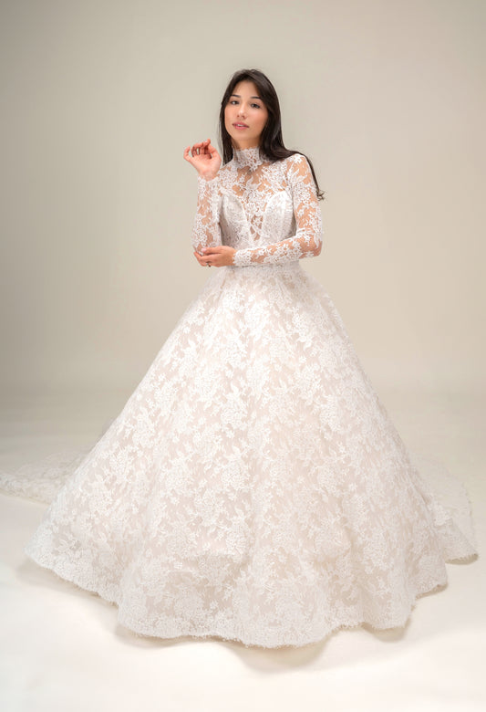 LOOK 16 Luxurious corded French lace bridal gown (Model WG2024-16)