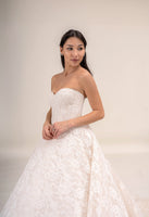LOOK 1 Sweetheart bridal gown (Model WG2024-01)