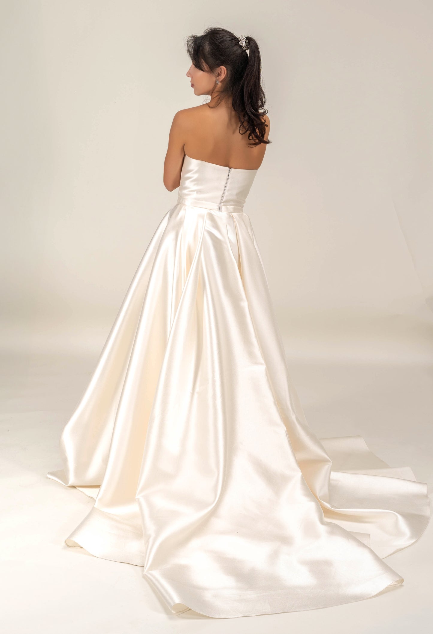 LOOK 12 Luxurious ivory Mikado fabric wedding gown (Model WG2024-12)