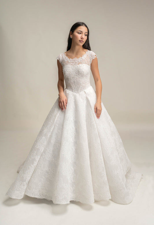 LOOK 15 Corded French lace bridal gown (Model WG2024-15)
