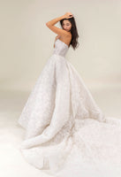 LOOK 11 Sweetheart bridal gown (Model WG2024-11)