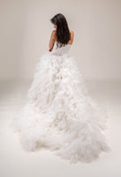 LOOK 2 Natural white sweetheart bridal gown (Model WG2024-02)