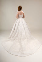 LOOK 6 Elegant sweetheart neckline bridal gown (Model WG2024-06)